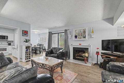 Tiny photo for 900 Mix Avenue #60, Hamden, CT 06514 (MLS # 24168330)