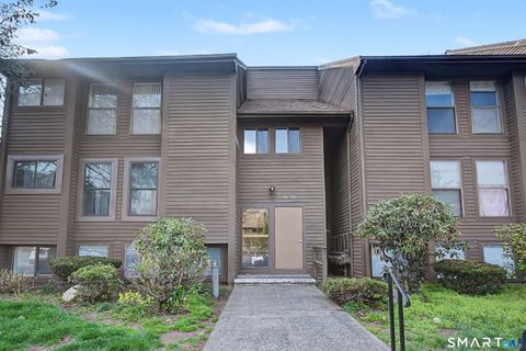 Tiny photo for 900 Mix Avenue #60, Hamden, CT 06514 (MLS # 24168330)