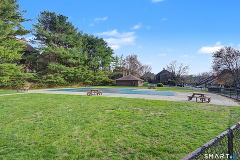 Tiny photo for 900 Mix Avenue #60, Hamden, CT 06514 (MLS # 24168330)