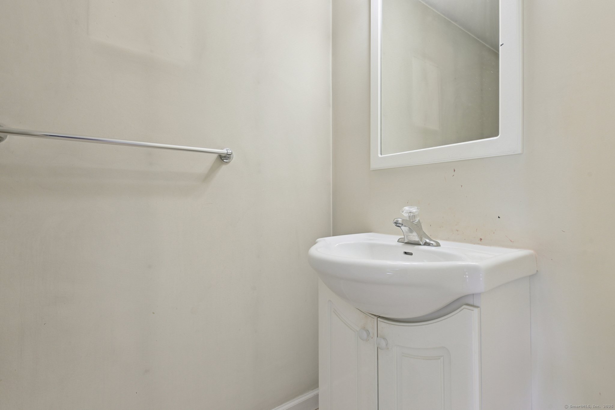 530 Center Street C1