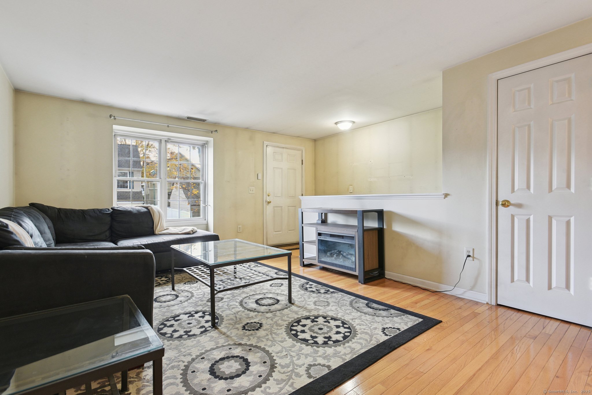 530 Center Street C1