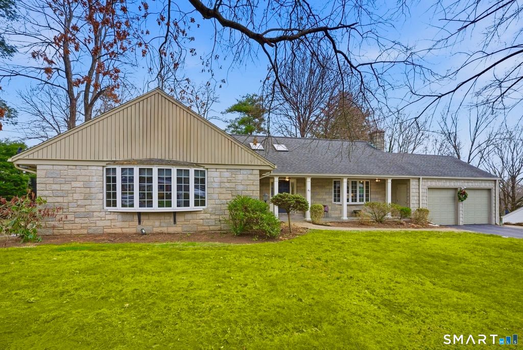 Photo of 47 Hillsboro Drive, West Hartford, CT 06107 (MLS # 24143979)