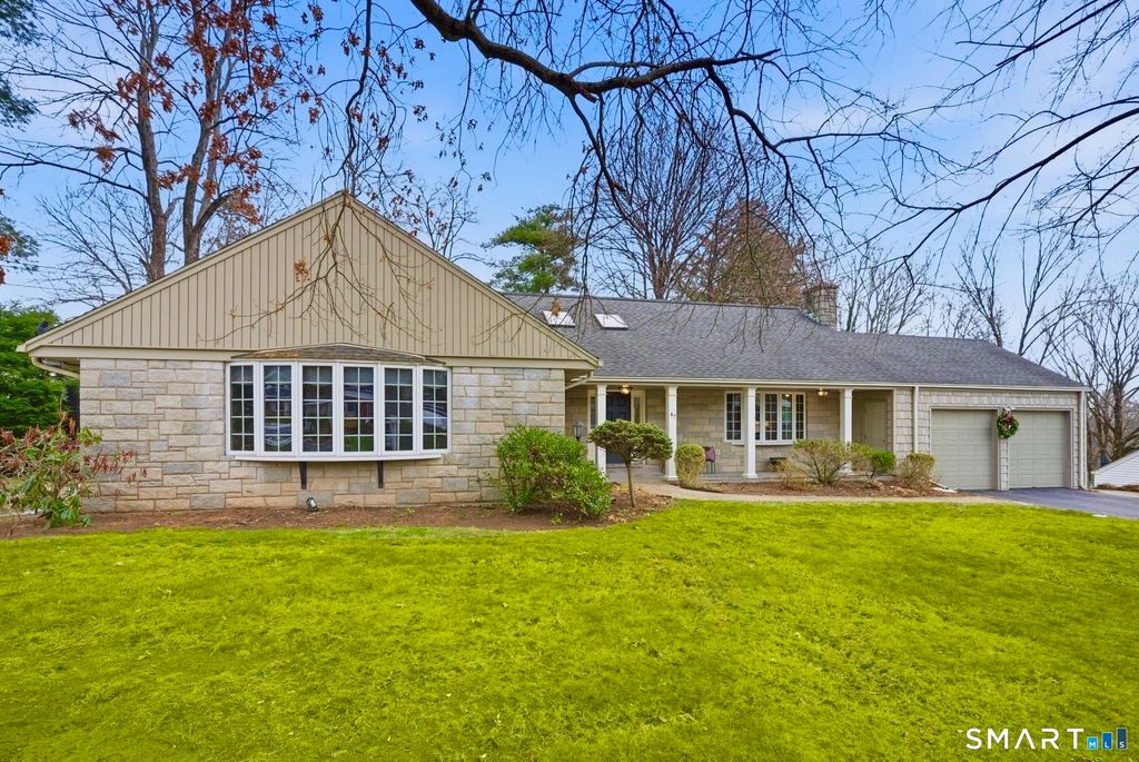 Photo of 47 Hillsboro Drive, West Hartford, CT 06107 (MLS # 24143979)