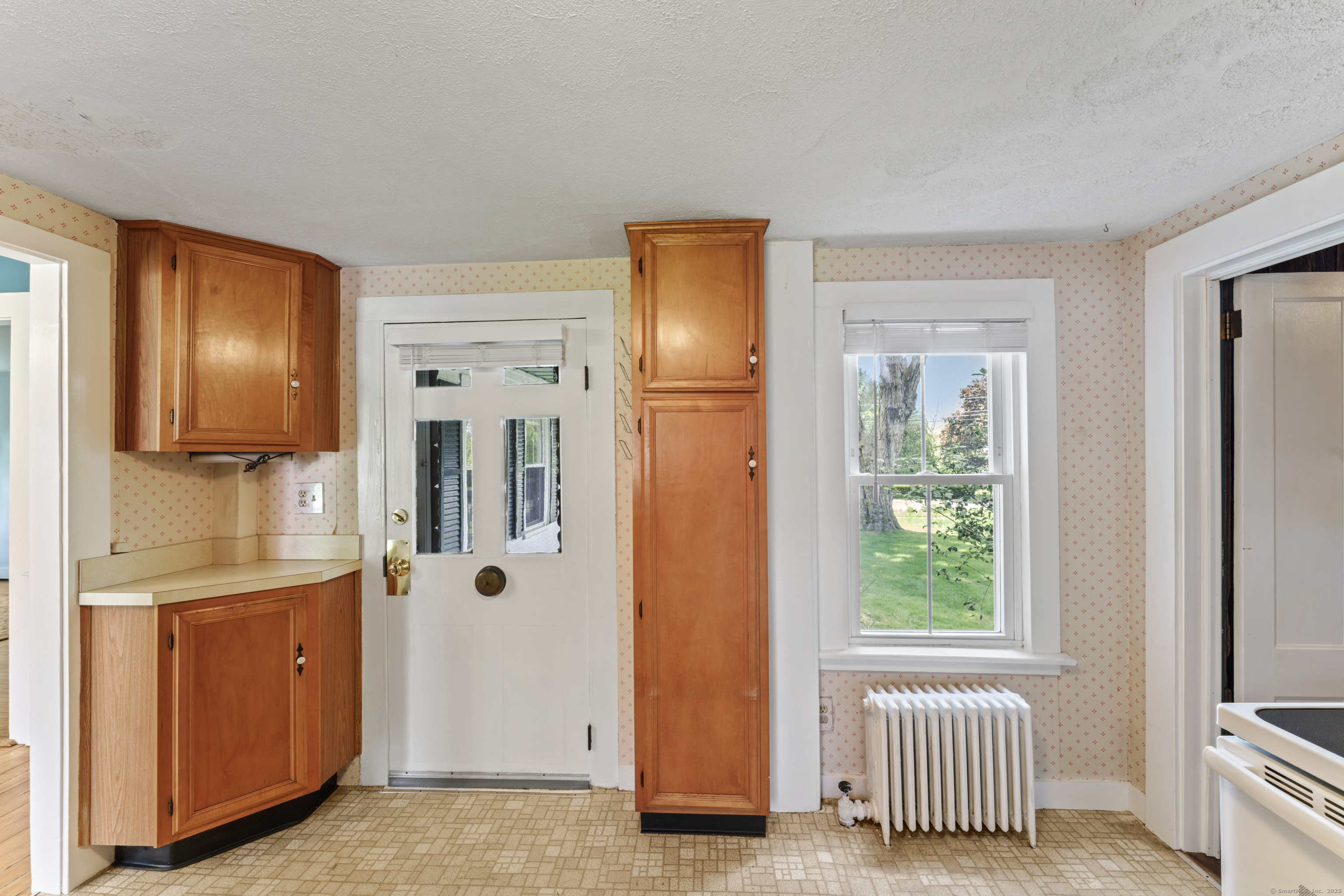 91 Tolland Green, Tolland, Connecticut image 12
