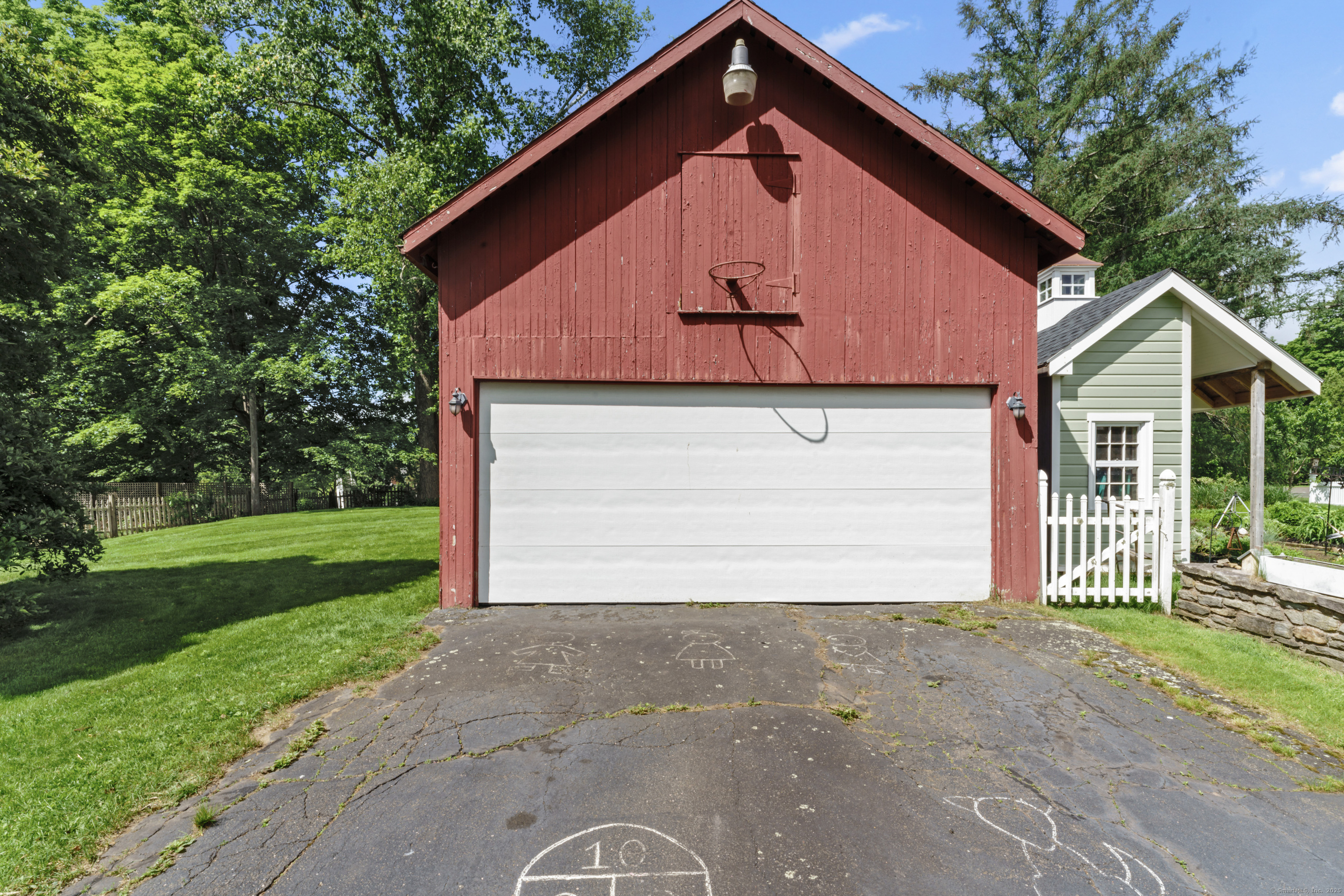 91 Tolland Green, Tolland, Connecticut image 7