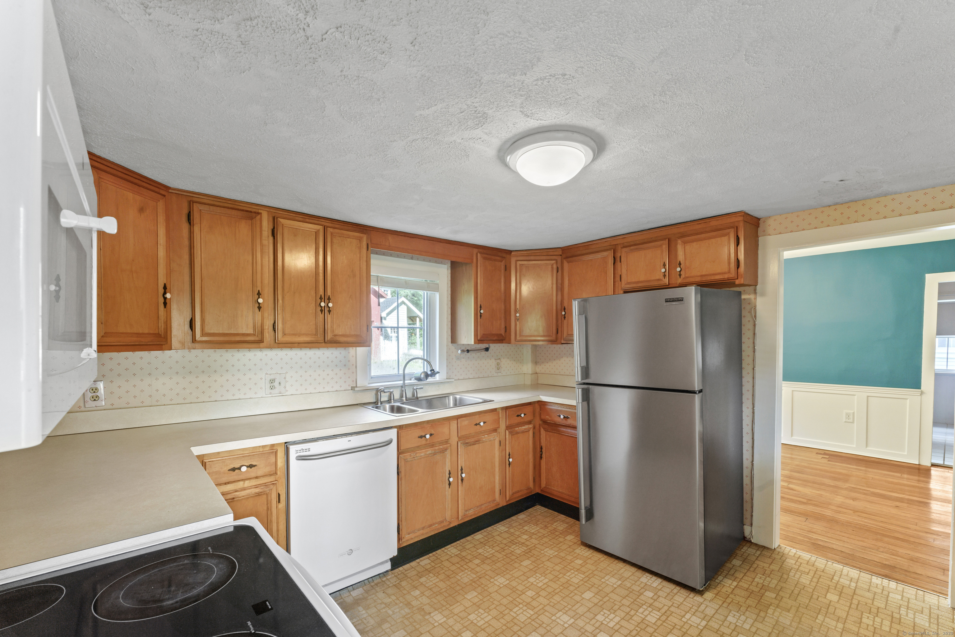 91 Tolland Green, Tolland, Connecticut image 11