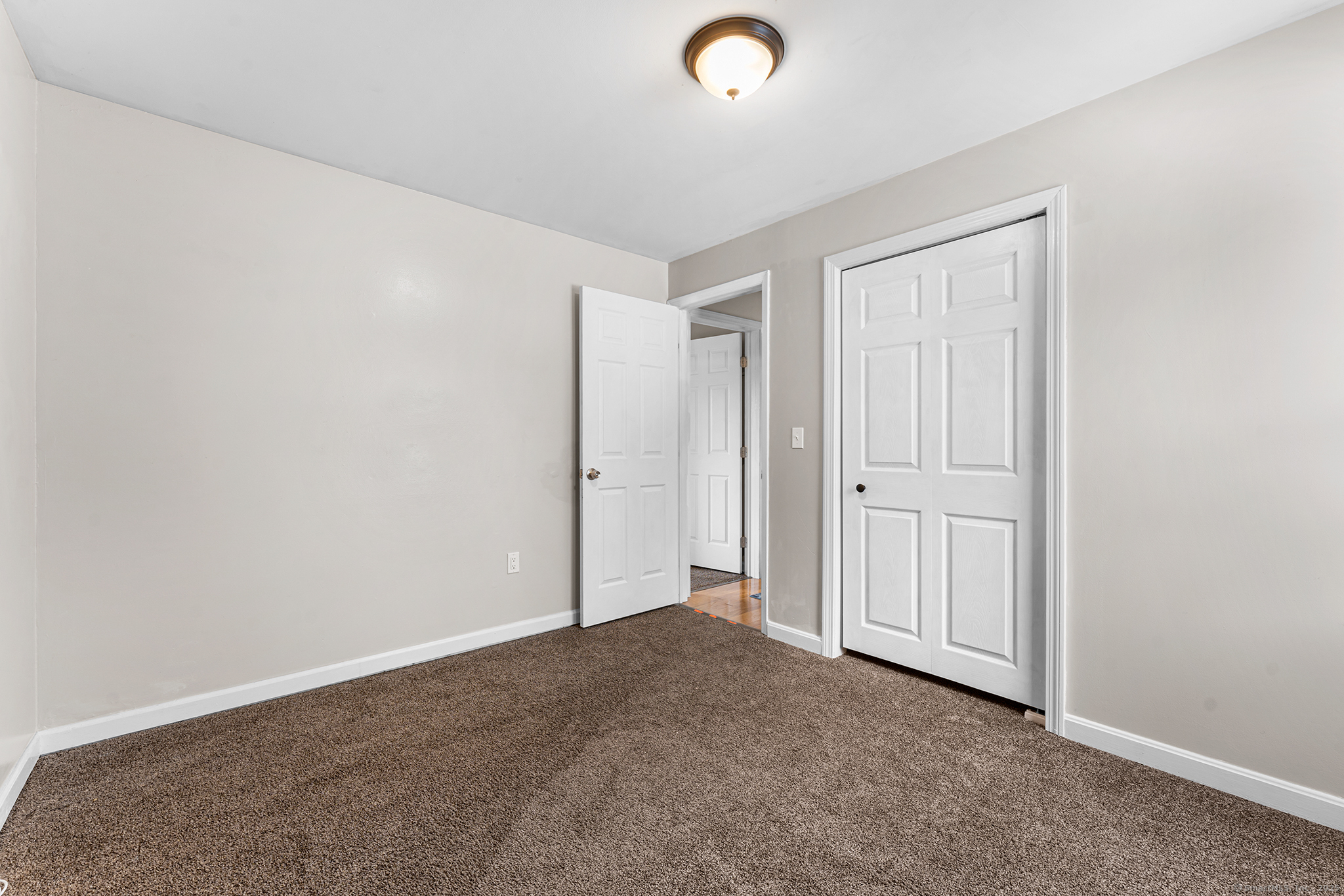 8 Glasgo Road, Stonington, Connecticut image 20