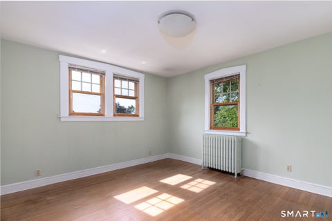 Tiny photo for 127 Roger Road, New Haven, CT 06515 (MLS # 24215563)