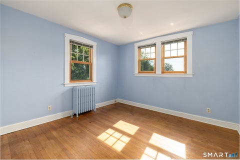 Tiny photo for 127 Roger Road, New Haven, CT 06515 (MLS # 24215563)