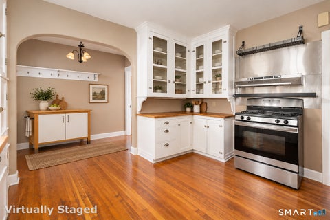 Tiny photo for 127 Roger Road, New Haven, CT 06515 (MLS # 24215563)