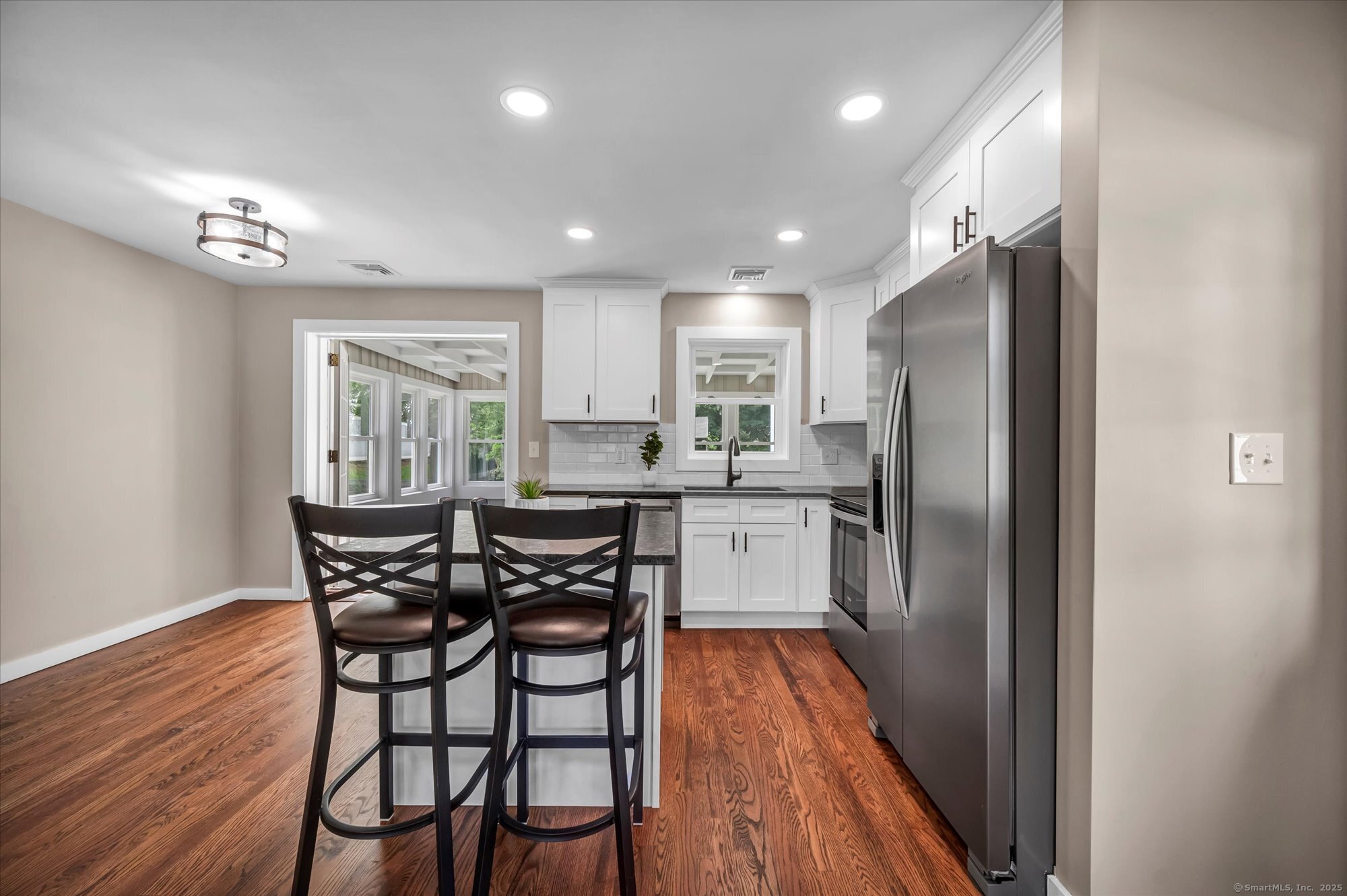 2 Riverview Place