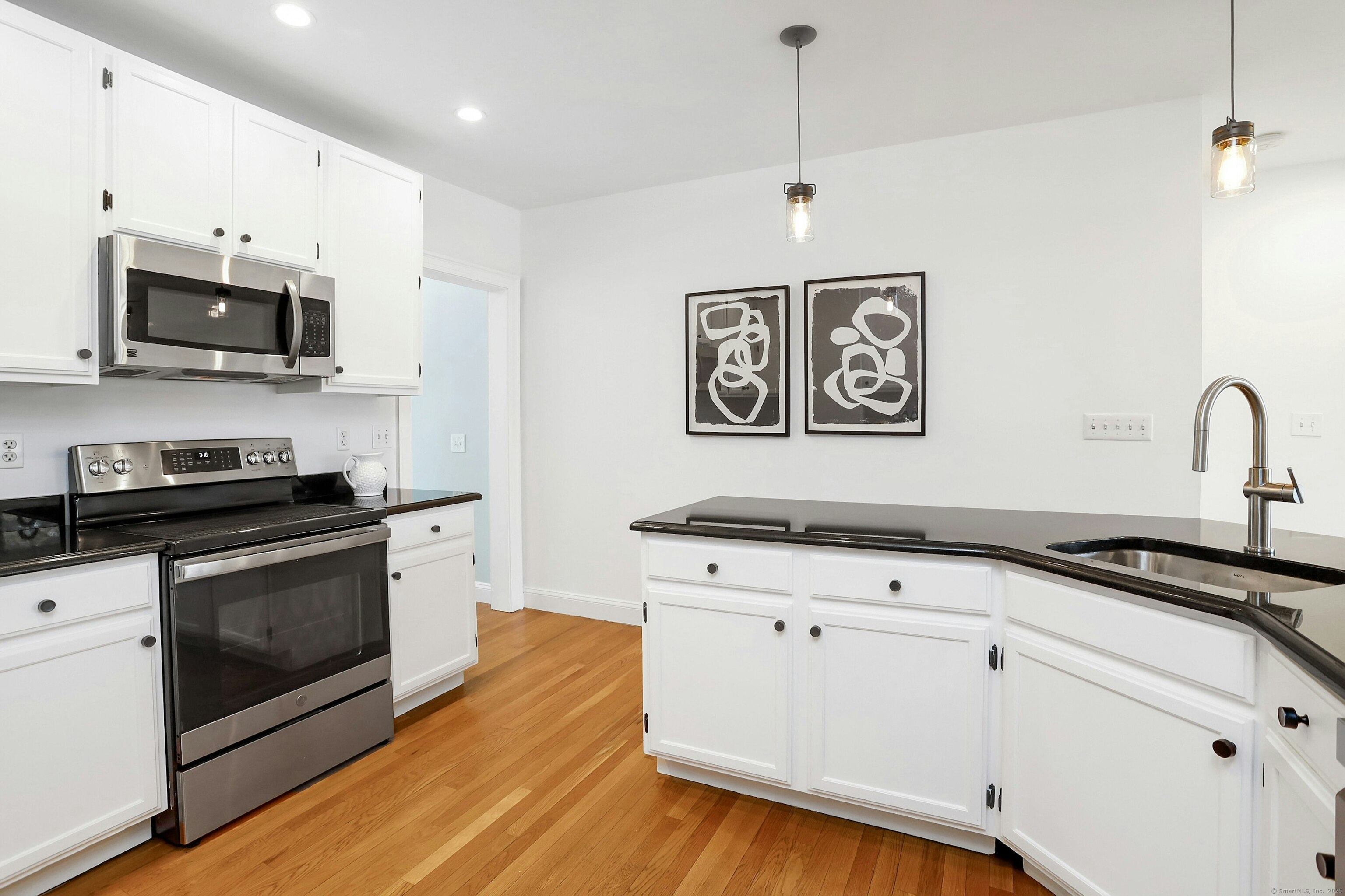 95 Beaumont Street, Fairfield, Connecticut image 9