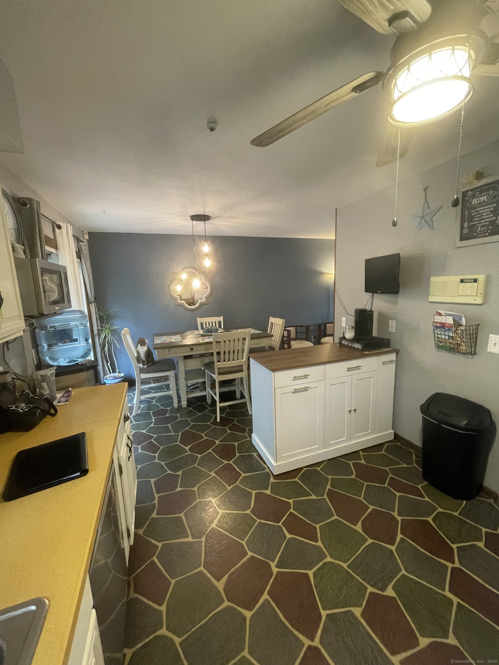 322 Beth Lane, Waterbury, Connecticut image 15