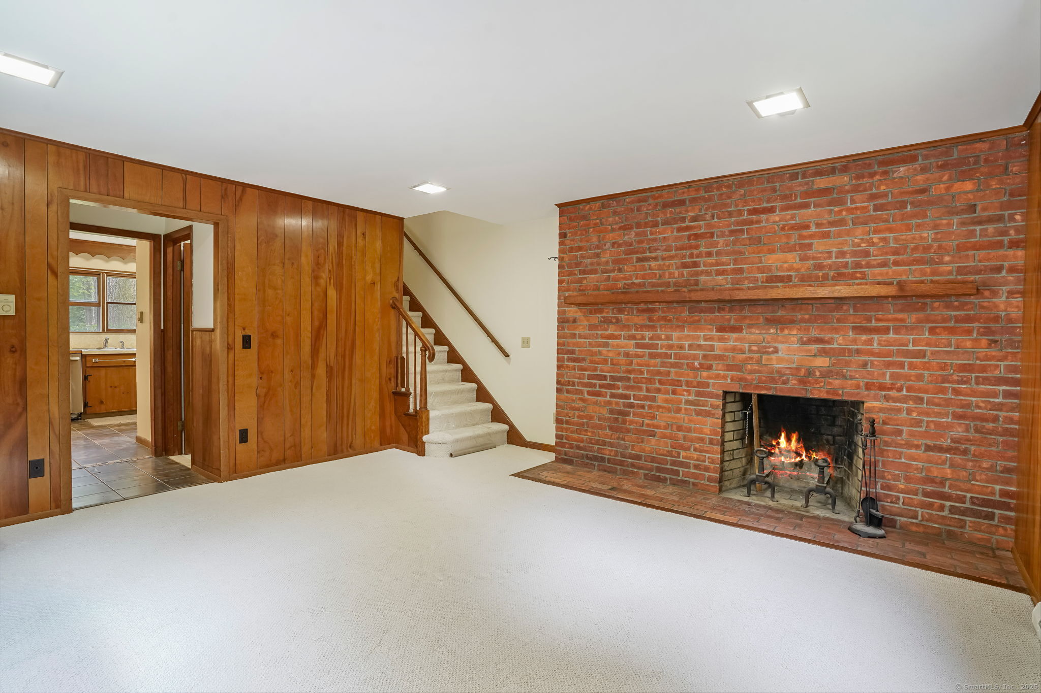 35 Deacon Abbott Road