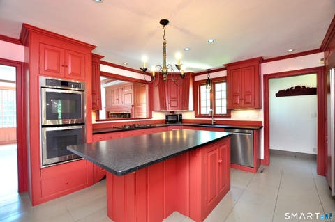 Tiny photo for 712 Spring Street, Manchester, CT 06040 (MLS # 24197900)