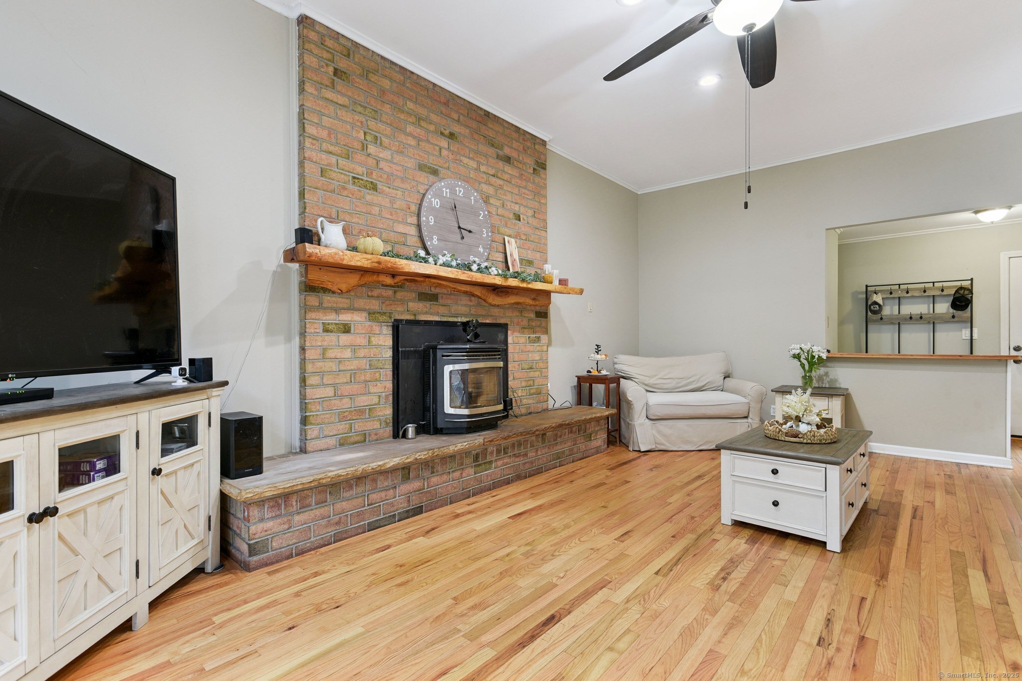 153 Meeting House Road