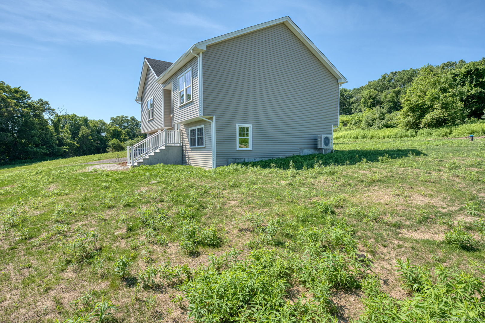 121 Highland View Drive