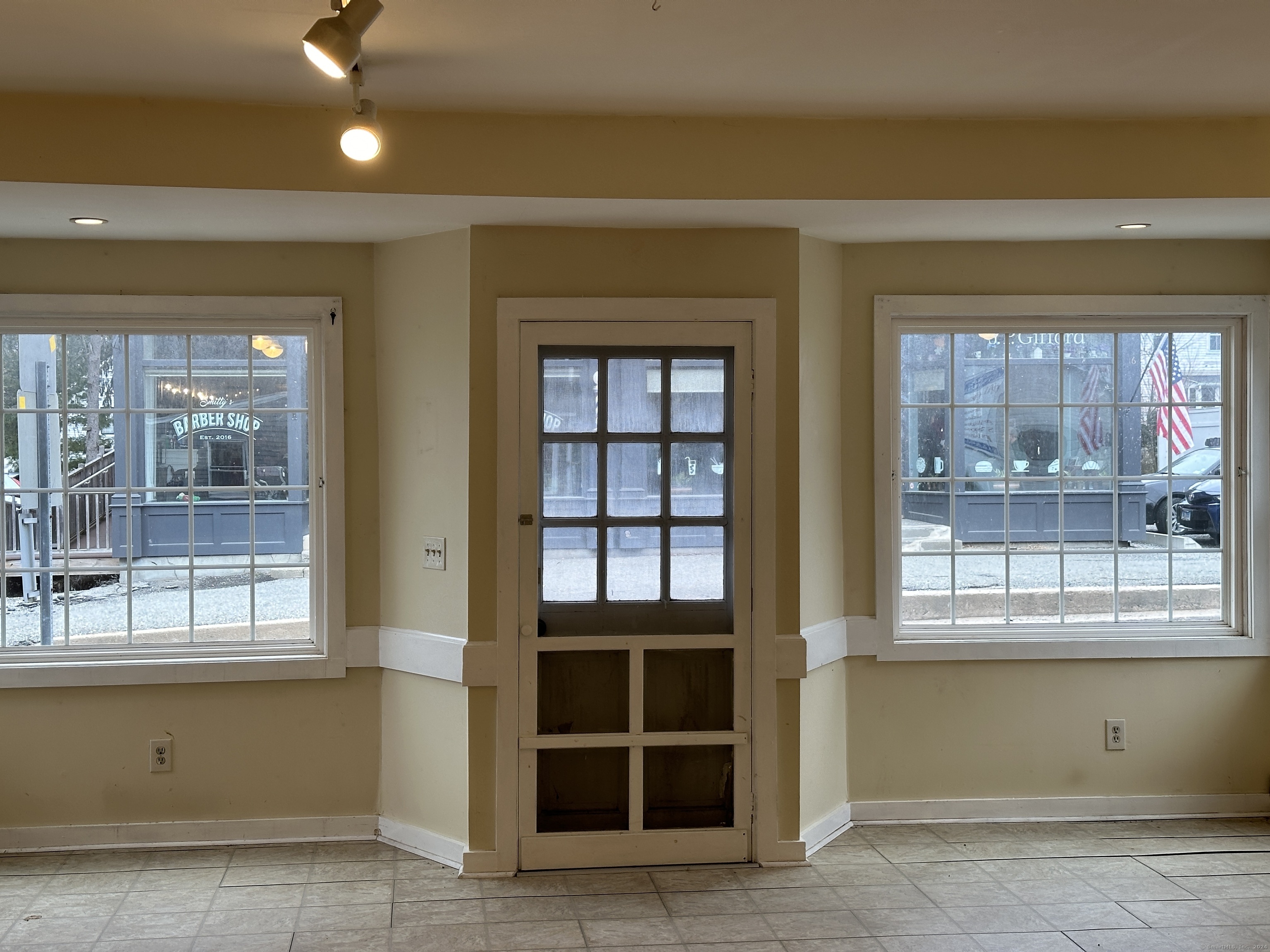 13 West Main Street