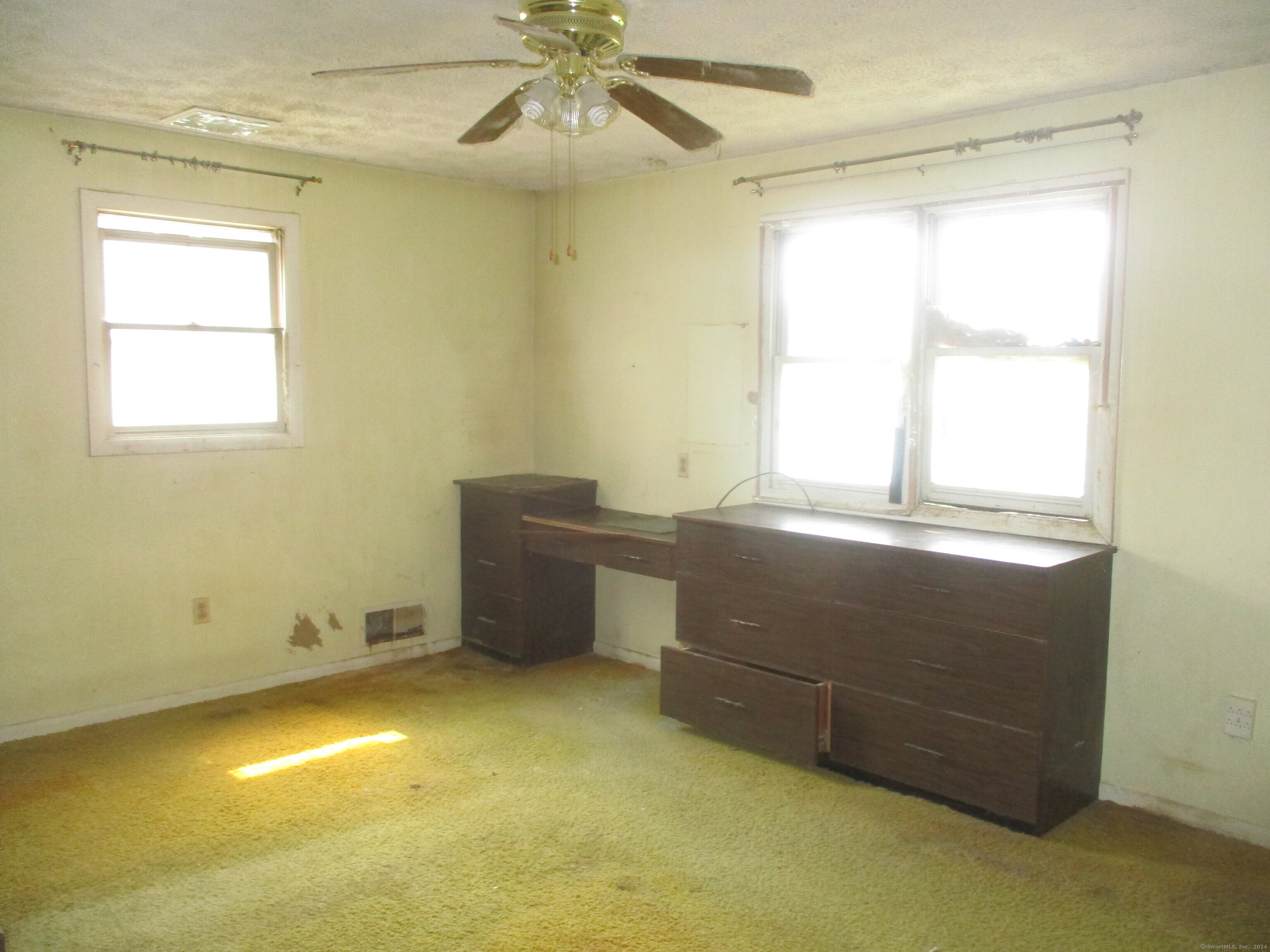 735 Main Street, Somers, Connecticut image 34