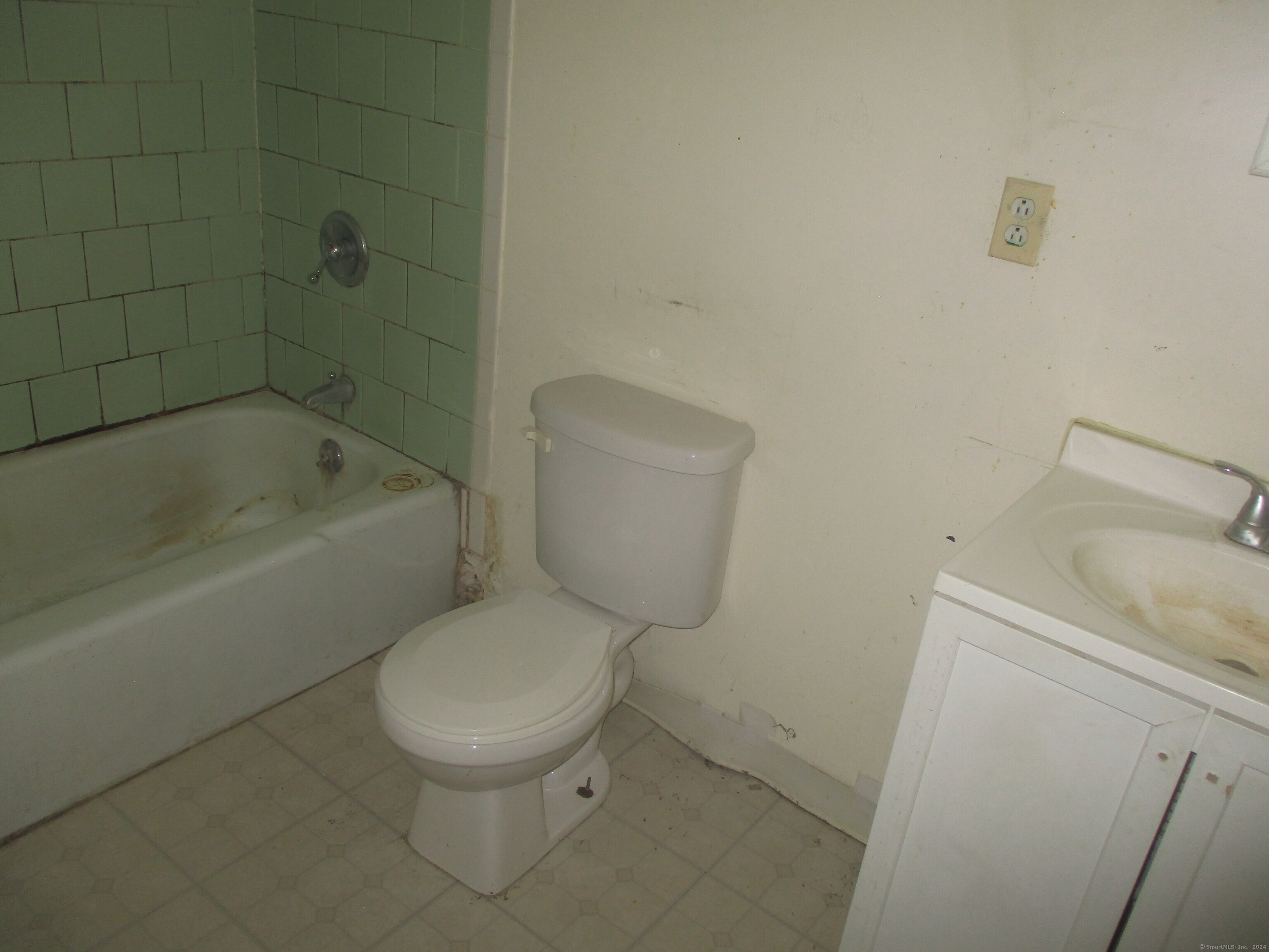 735 Main Street, Somers, Connecticut image 23