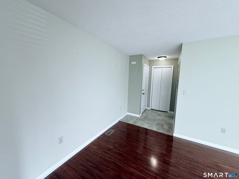 Tiny photo for 365 Mather Street #APT 92, Hamden, CT 06514 (MLS # 24152421)