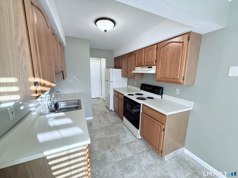 Tiny photo for 365 Mather Street #APT 92, Hamden, CT 06514 (MLS # 24152421)