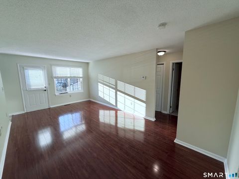 Tiny photo for 365 Mather Street #APT 92, Hamden, CT 06514 (MLS # 24152421)