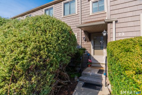 Condo For Sale - 23 Happy Hollow Circle #C<br/> Stratford, CT 06614