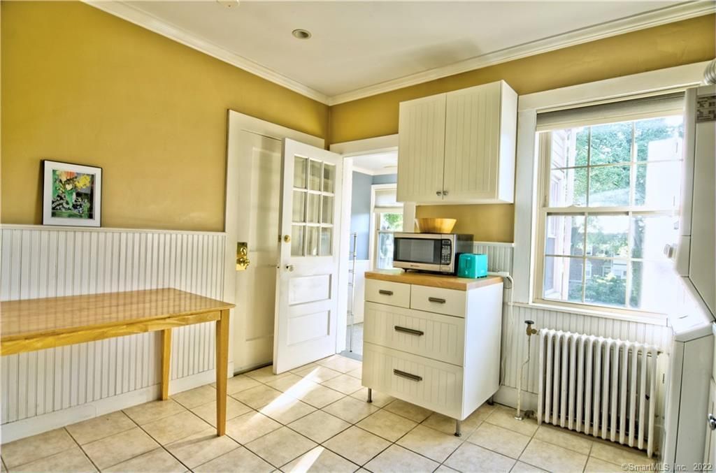 Photo of 37 Rowsley Street #6, Bridgeport, CT 06605 (MLS # 24139958)