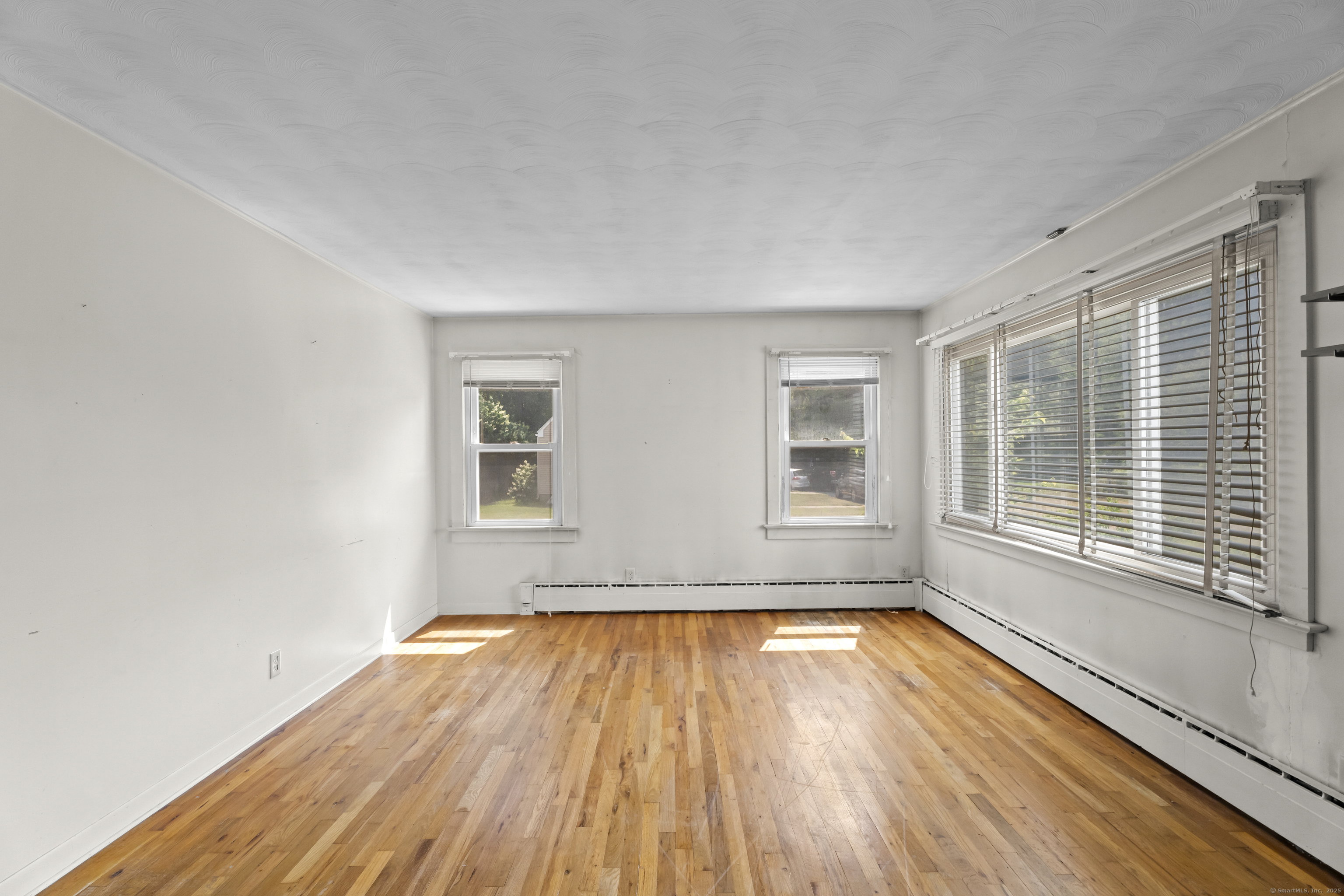 23 Locust Court