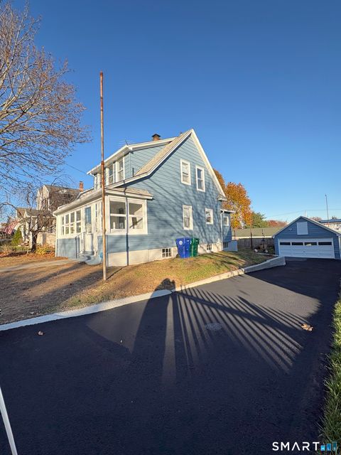 Photo of 172 Swanson Avenue, Stratford, CT 06614 (MLS # 24154337)