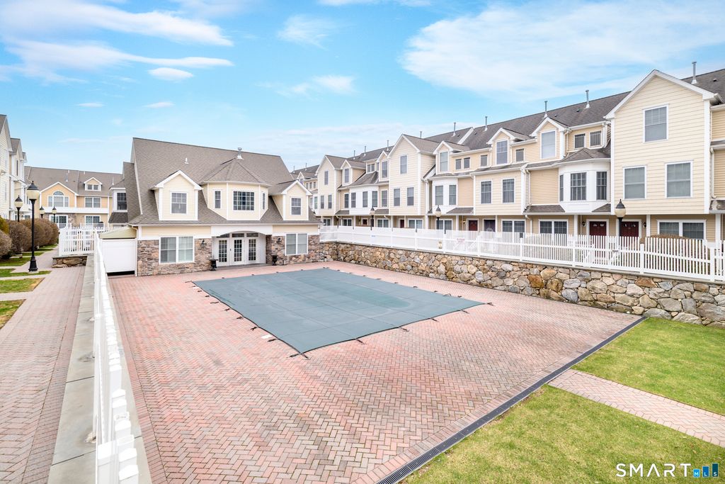 Photo of 85 Camp Avenue #Apt 9i, Stamford, CT 06907 (MLS # 24159306)