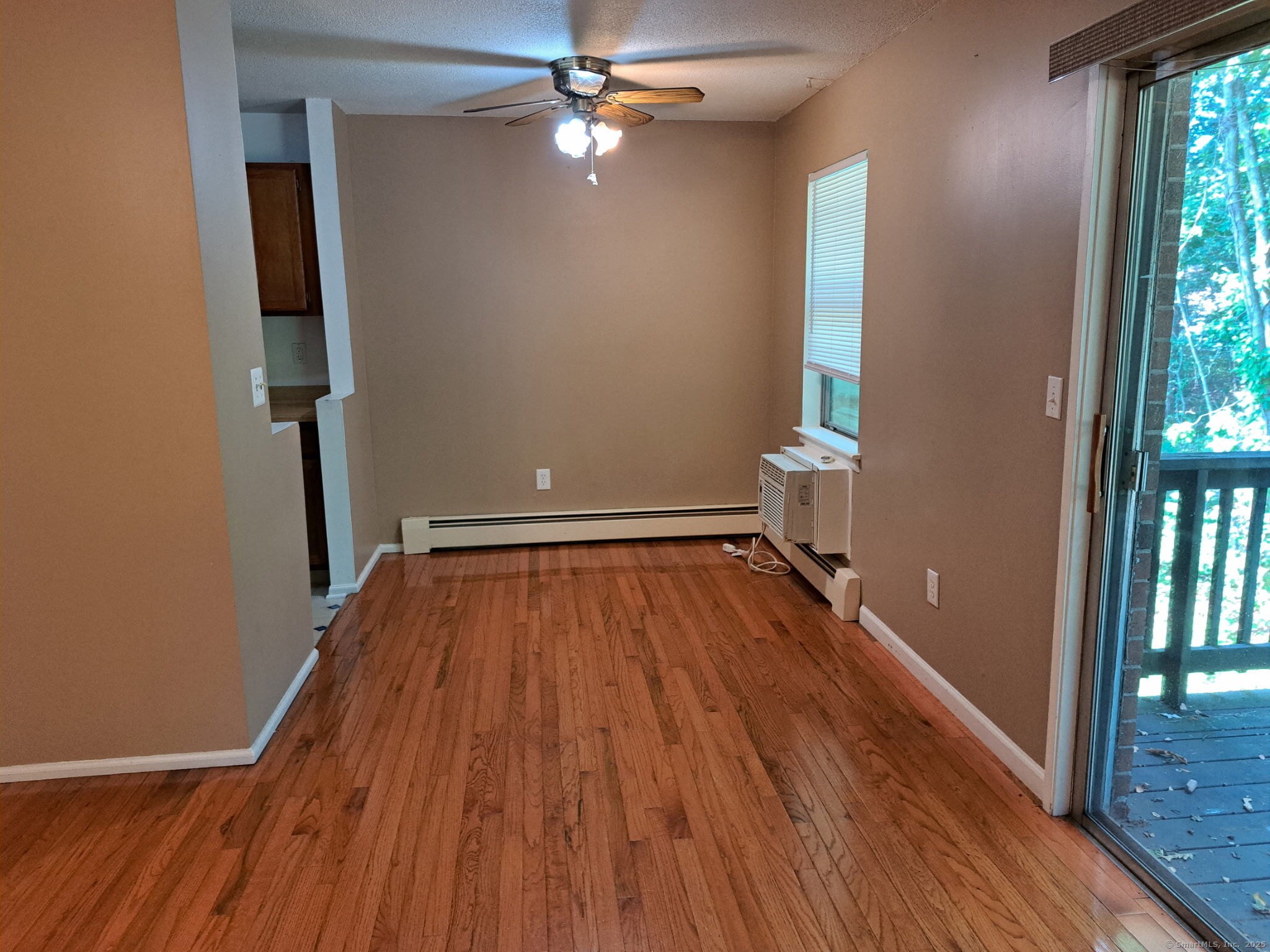 85 Balance Rock Road 14