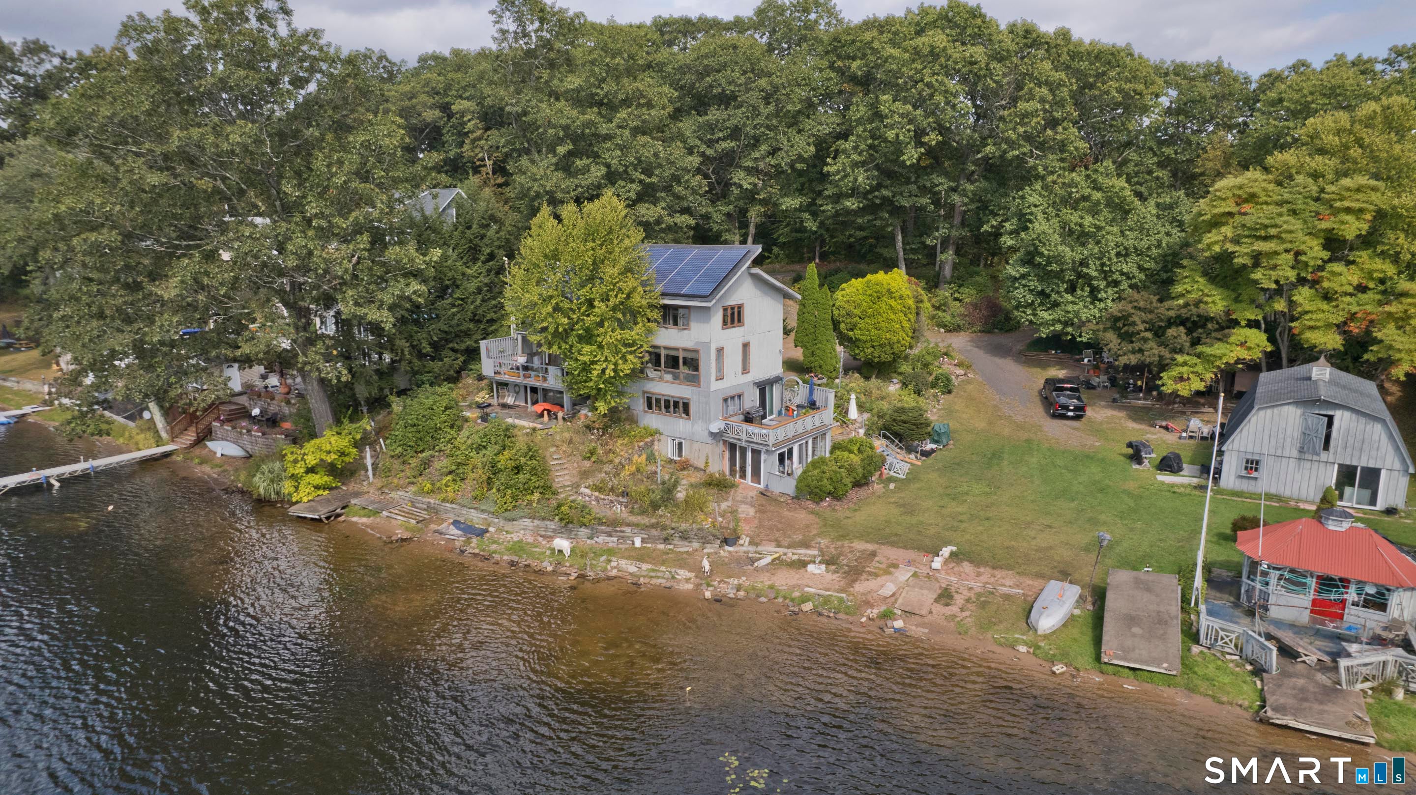 371 Lakeview Drive