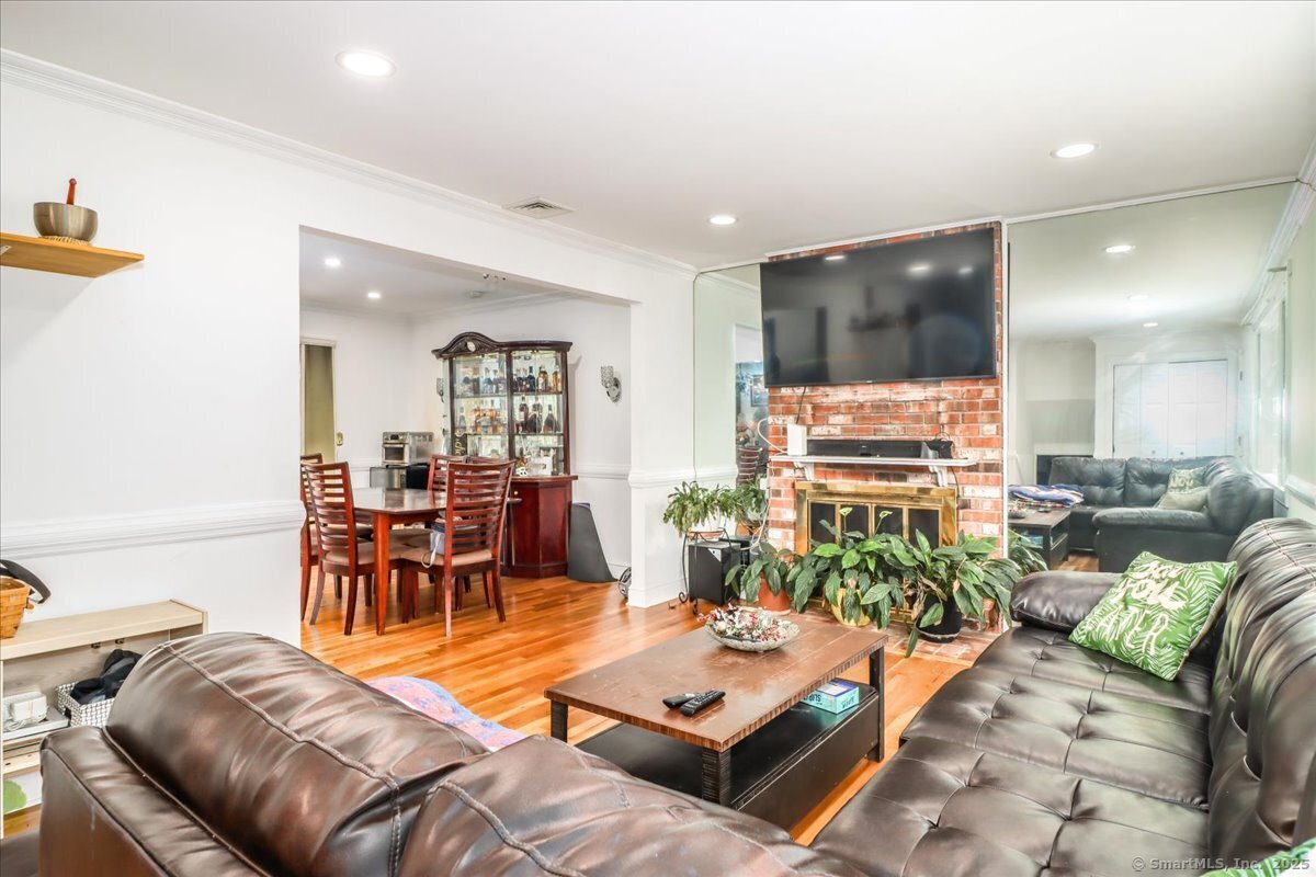 21 Chimney Drive