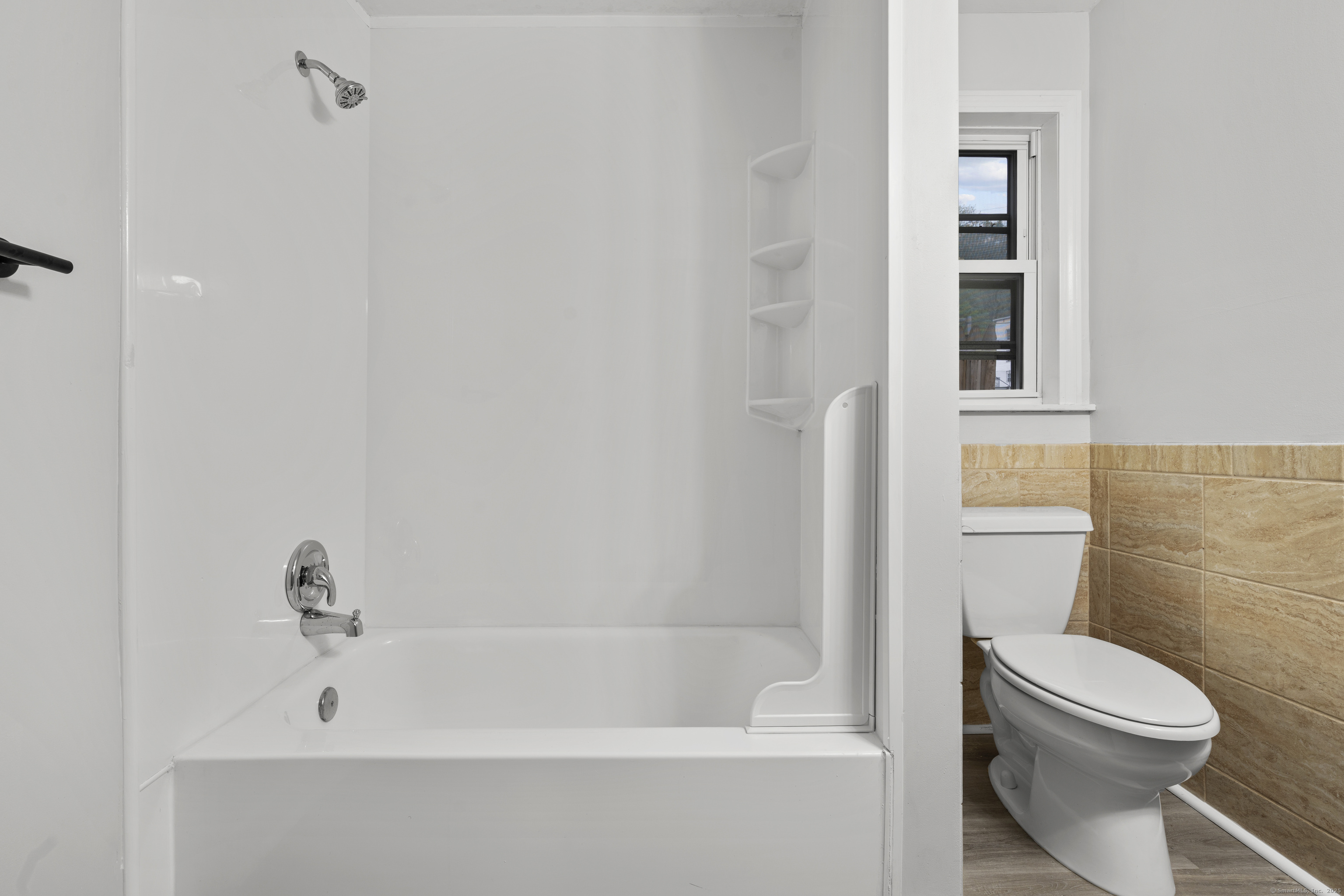 18 Brook Street, Shelton, Connecticut image 9
