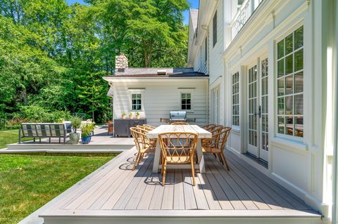 A home in New Canaan