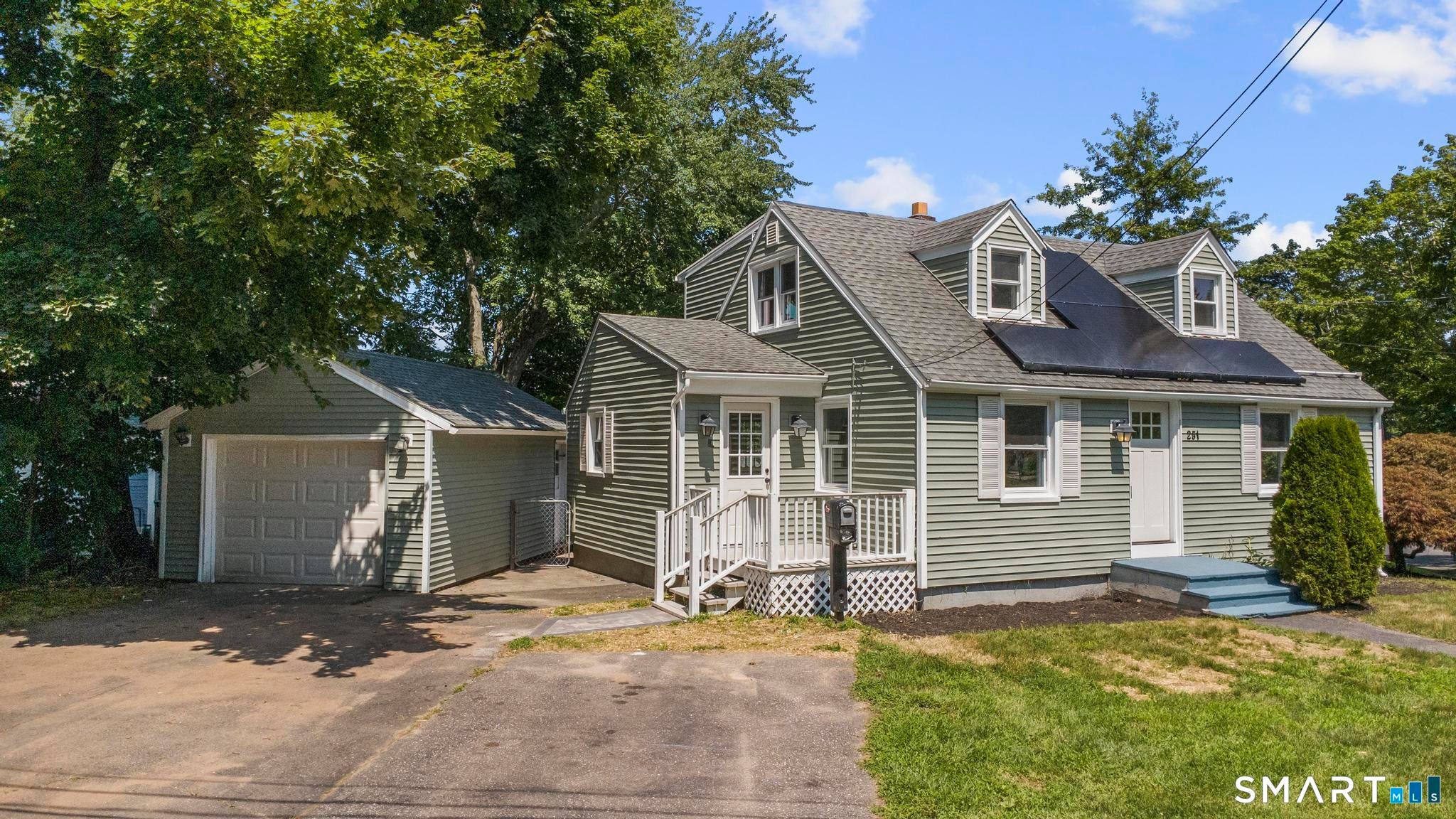 251 North Hoadley Street