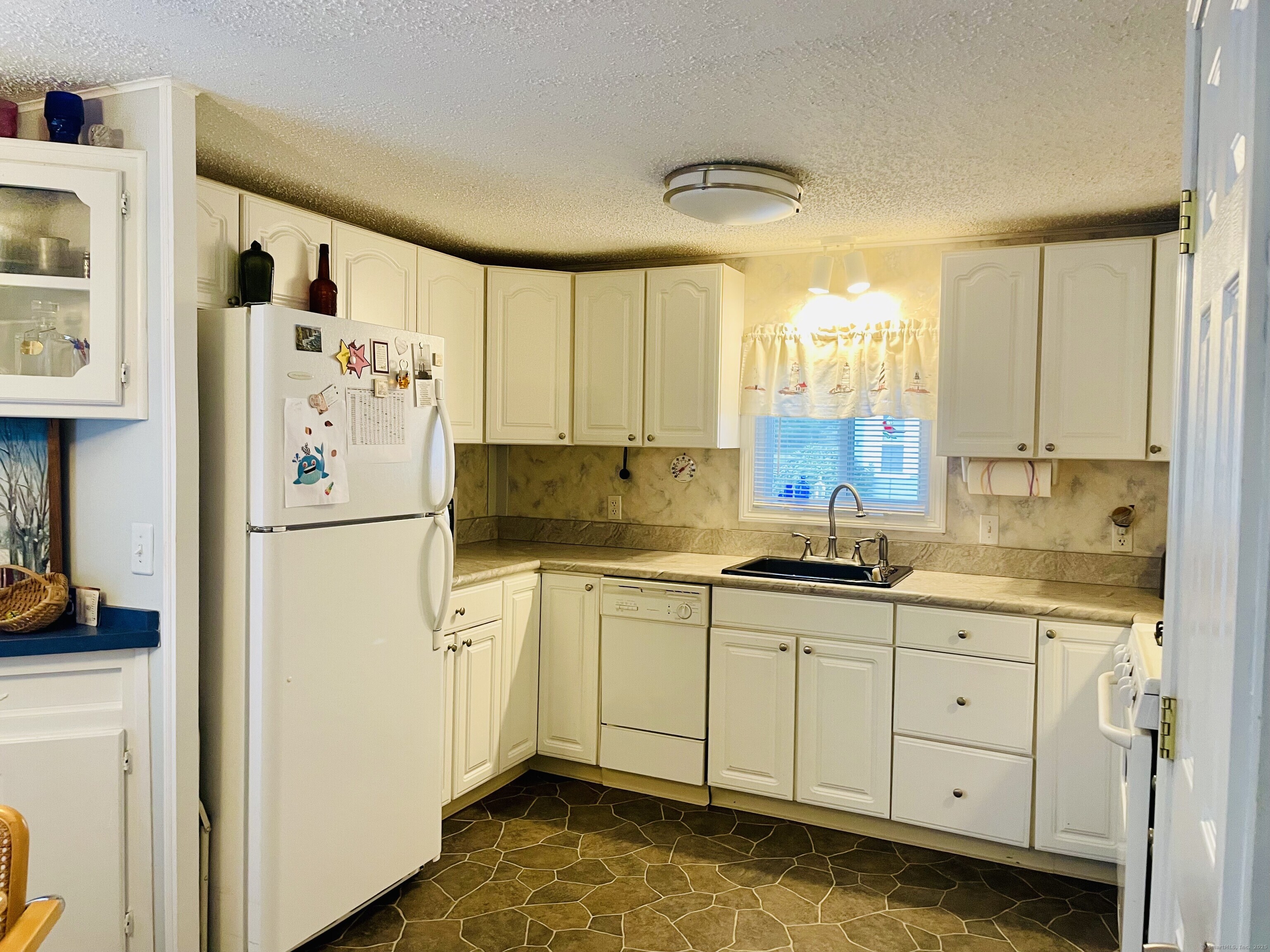 91 Shawnee Road, East Hartford, Connecticut image 9