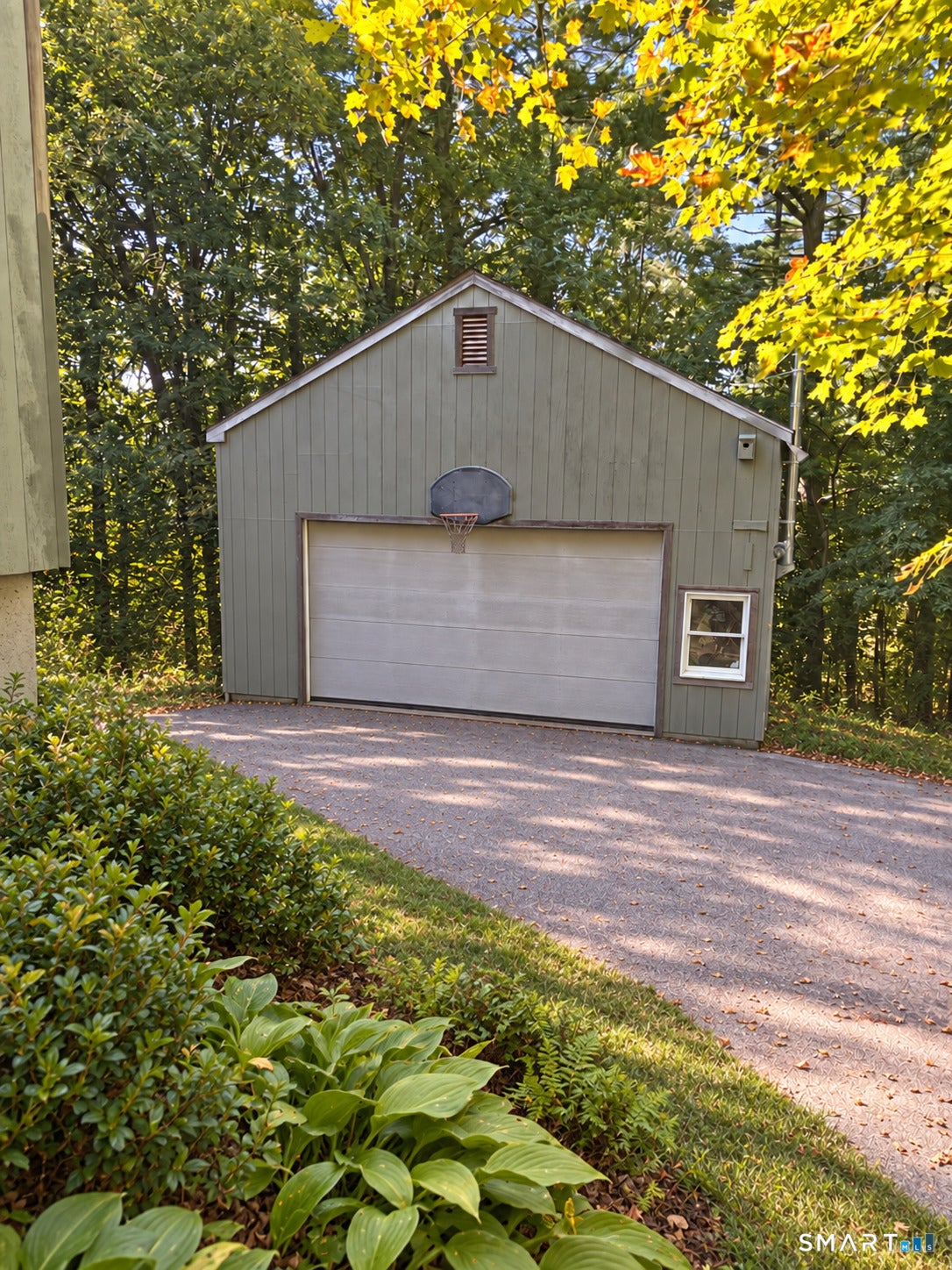 85 Mansfield Road
