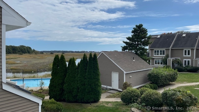 Seaview Terrace 29, Guilford, Connecticut - 2 Bedrooms  
3 Bathrooms  
8 Rooms - 