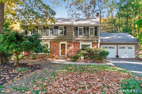 Photo of 6 Lawton Drive, Simsbury, CT 06070 (MLS # 24216641)