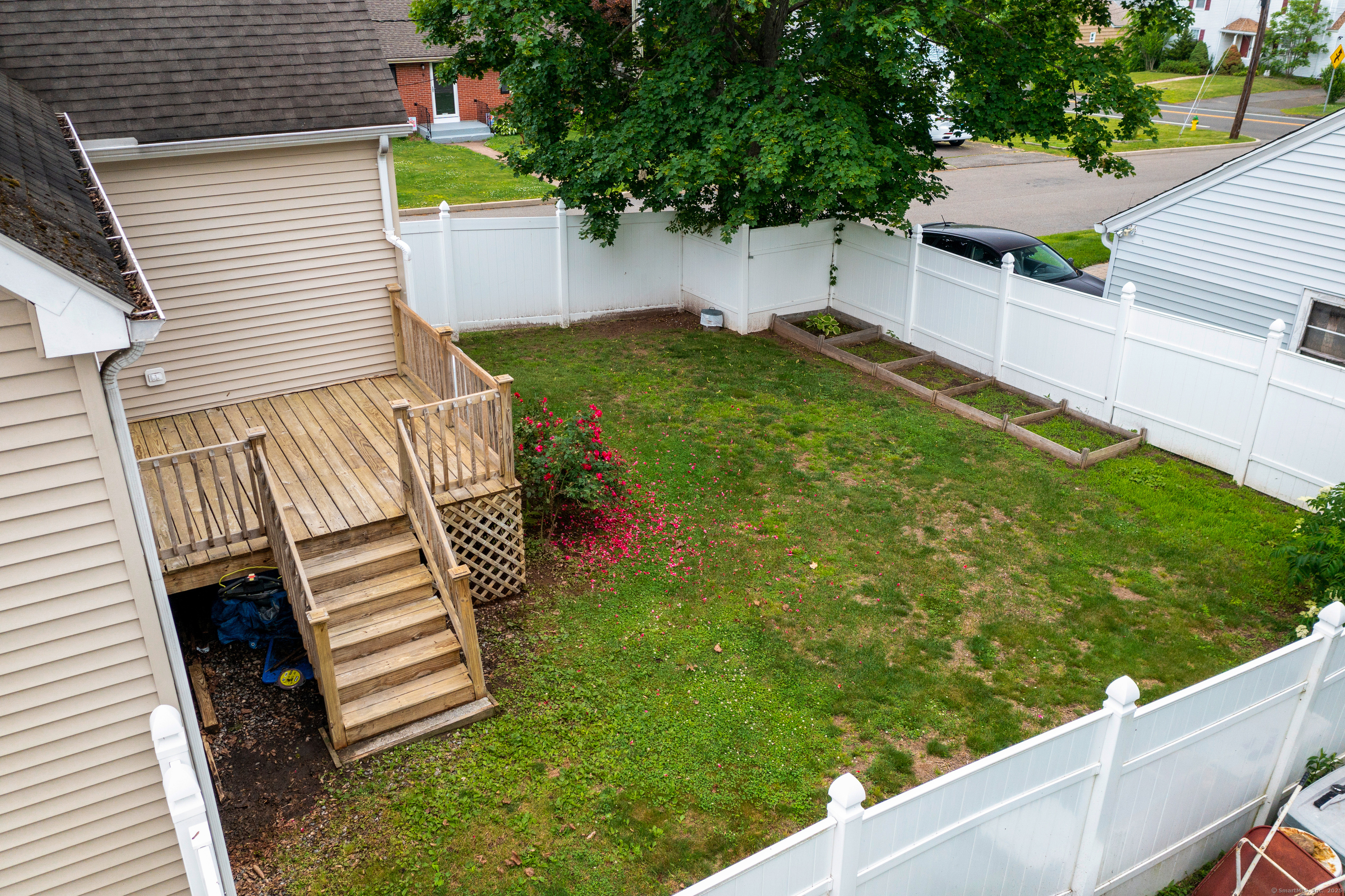 Middletown, Connecticut 06457, United States, 3 Bedrooms Bedrooms, ,3 BathroomsBathrooms,Residential,Active,148366