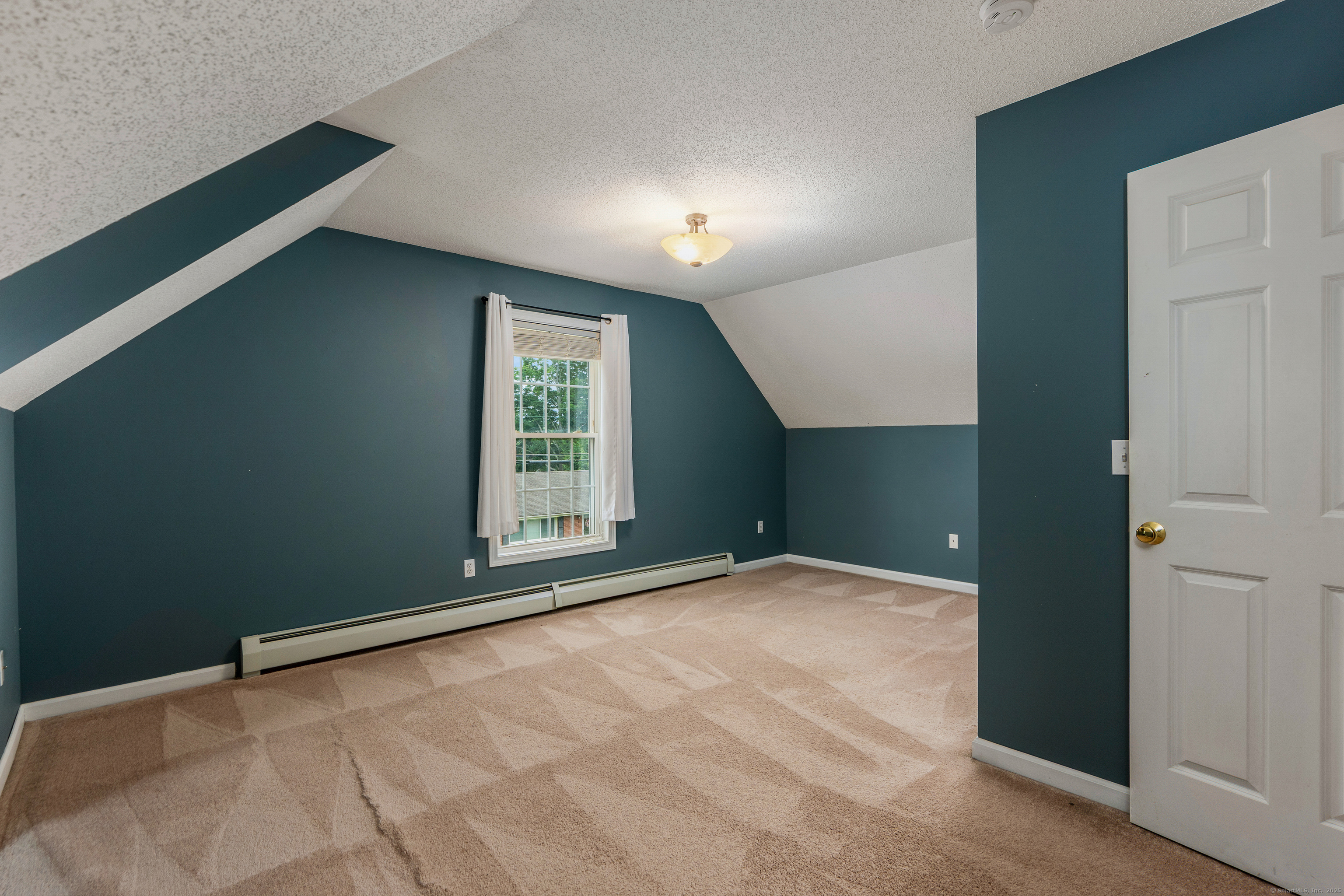 Middletown, Connecticut 06457, United States, 3 Bedrooms Bedrooms, ,3 BathroomsBathrooms,Residential,Active,148366