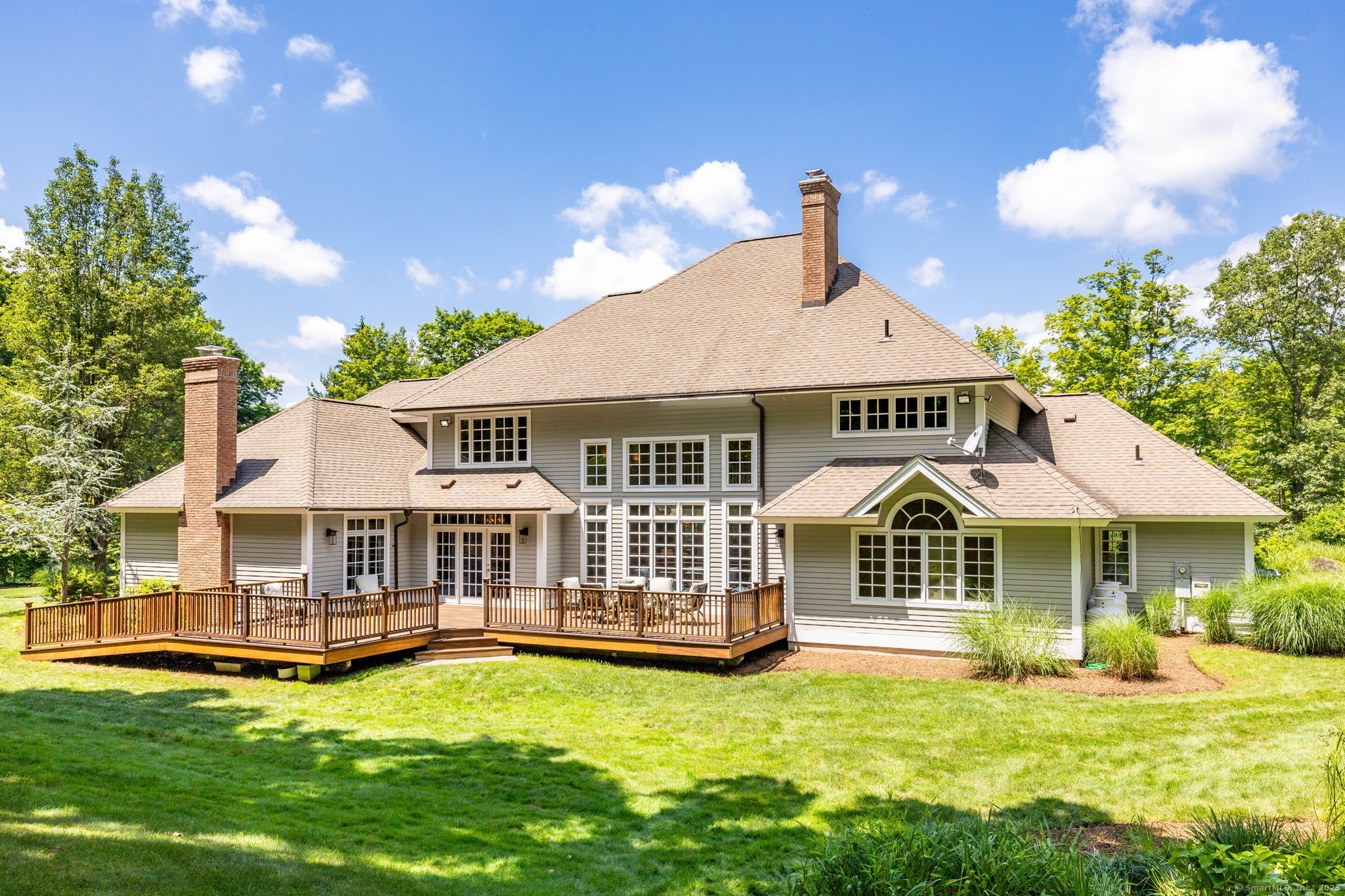 35 Foothills Drive