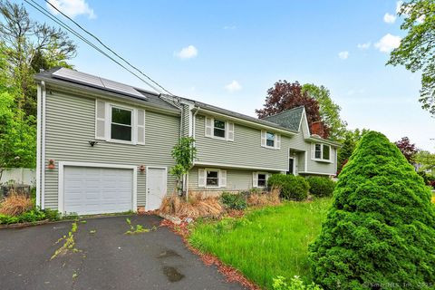 Photo of 99 Redwood Drive, Bristol, CT 06010 (MLS # 24098517)