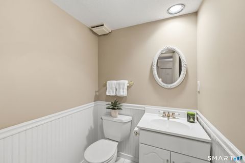 Tiny photo for 23 Maple Lane #23, Avon, CT 06001 (MLS # 24168402)