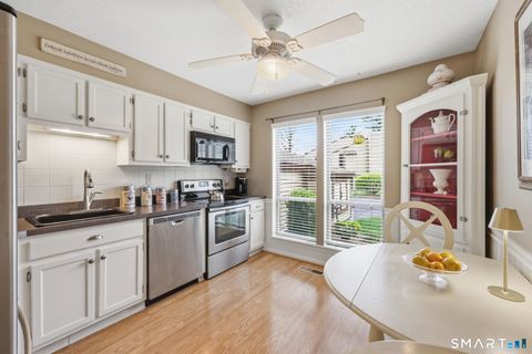 Tiny photo for 23 Maple Lane #23, Avon, CT 06001 (MLS # 24168402)