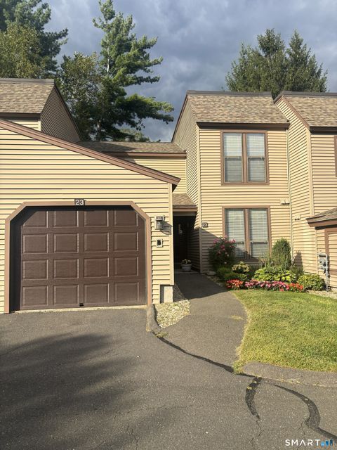 Tiny photo for 23 Maple Lane #23, Avon, CT 06001 (MLS # 24168402)