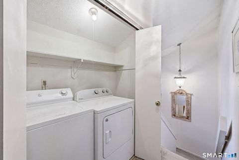 Tiny photo for 23 Maple Lane #23, Avon, CT 06001 (MLS # 24168402)